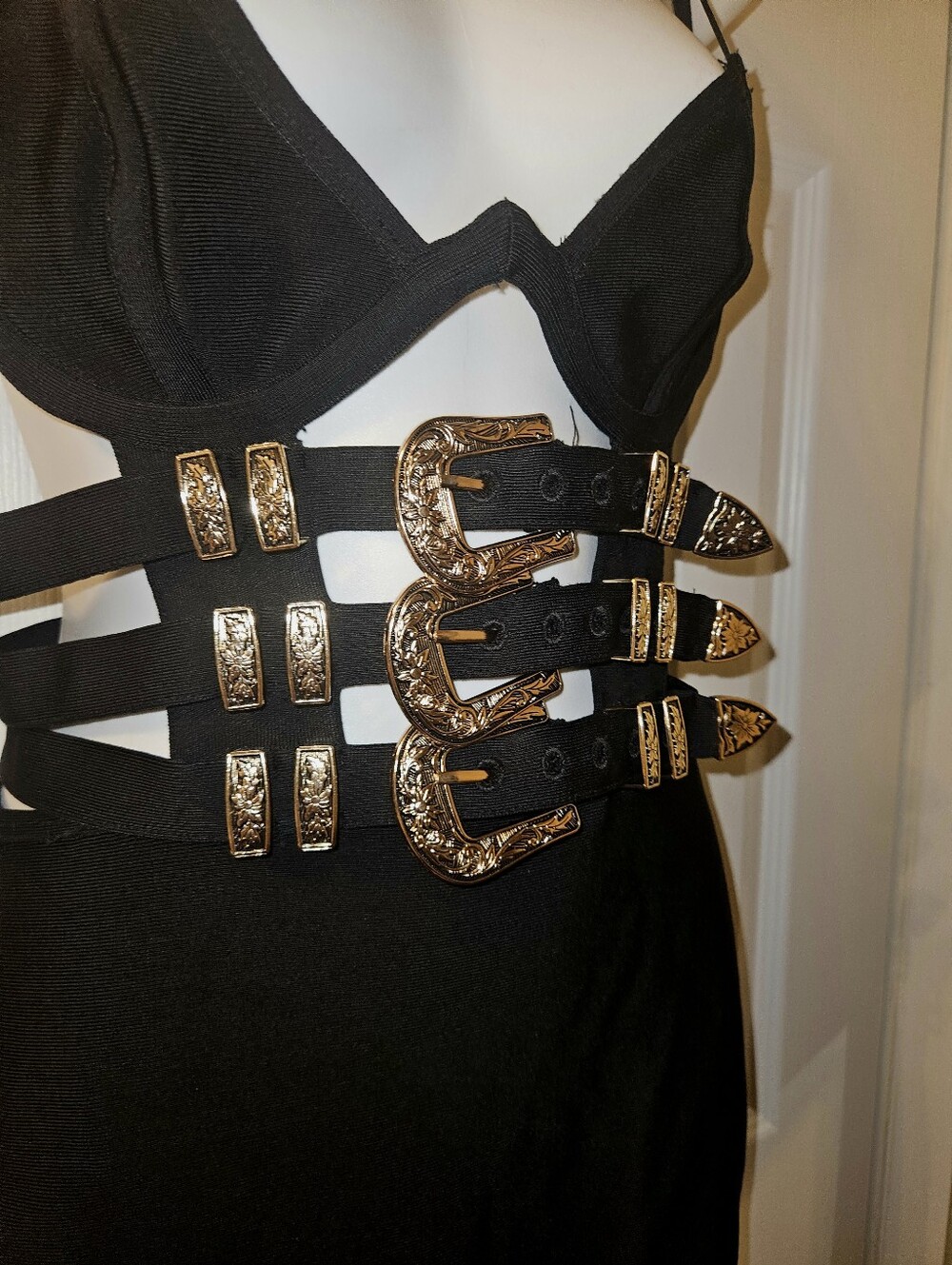 House of London Black Strappy Buckles Dress Gold Accents Bodycon Sz.M - Picture 4 of 5
